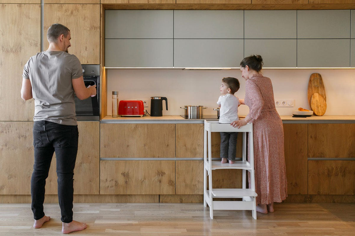 2-in-1 Kids Step Stool Learning Helper Tower Convertible to Table Kitchen Helper Stool