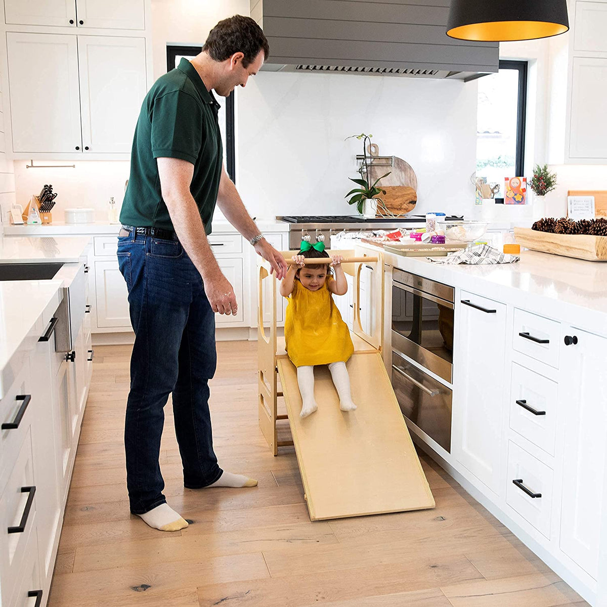 Kids Step Stool Learning Helper Tower Kitchen Helper Stool with Chalkboard